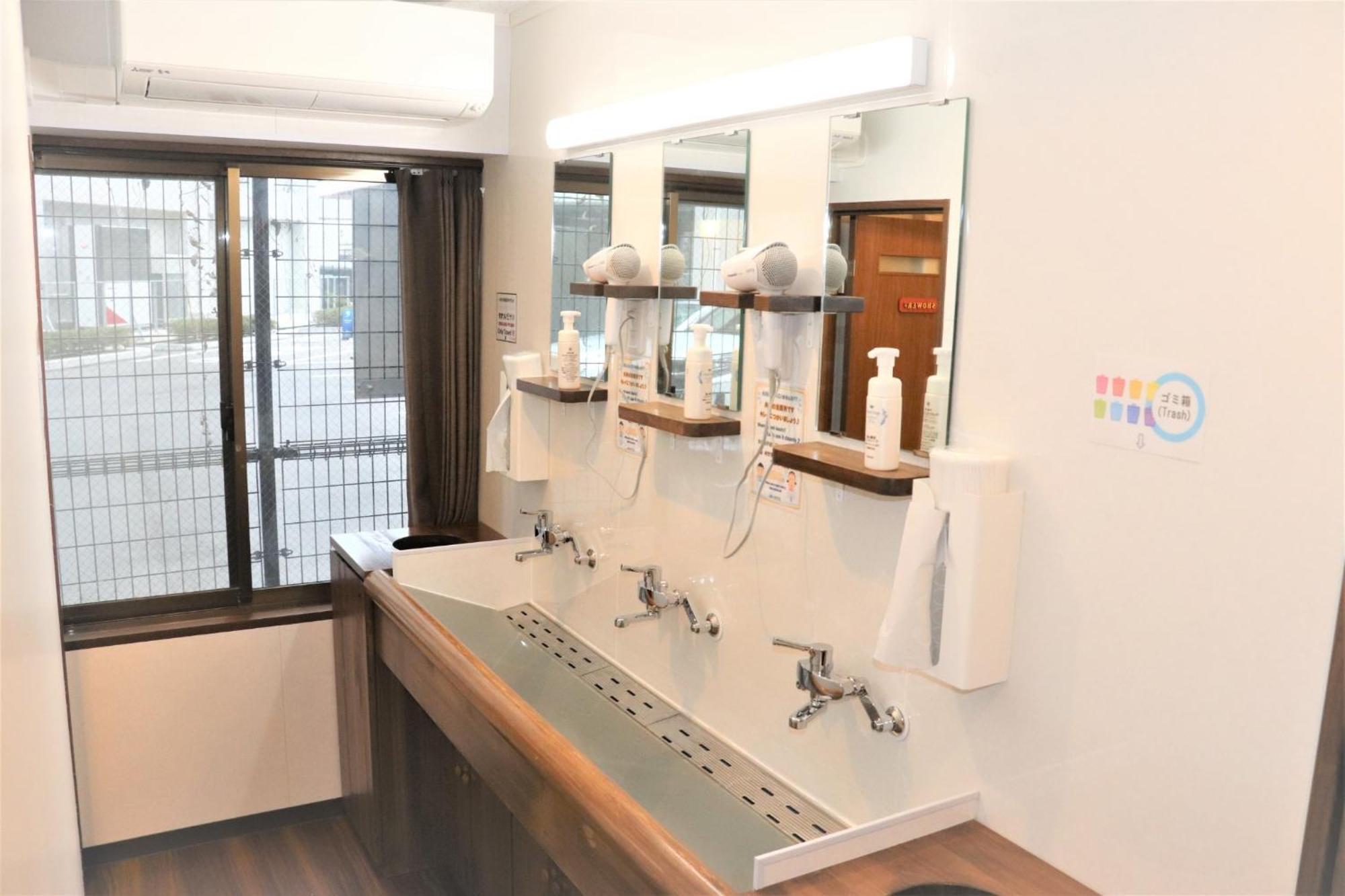 Jam Hostel Hakata Station Front Semi-Private Room With Shared Bathroom - Vacation Stay 61445 Фукуока Екстериор снимка